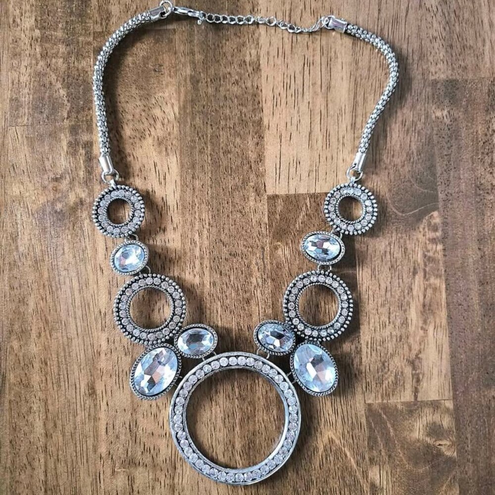 Bling Silver Tone Circle Jewel Statement Necklace with Adjustable Chain